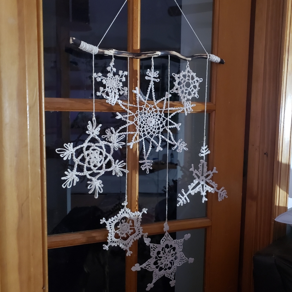 Christmas snowflakes arrangement #8